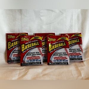 Vintage Topps Major League Baseball Cards. Unopened. 5 sets if 15 cards.